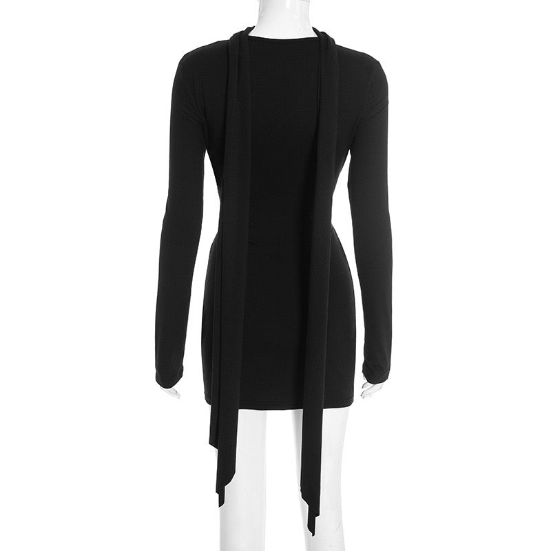 שמלת מיני צמודה בעיטור צעיף תואם - שלי