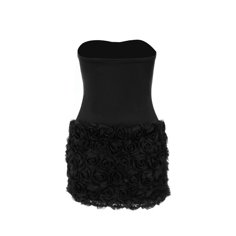 שמלת מיני סטרפלס בעיצוב פרחים 3D - LURA