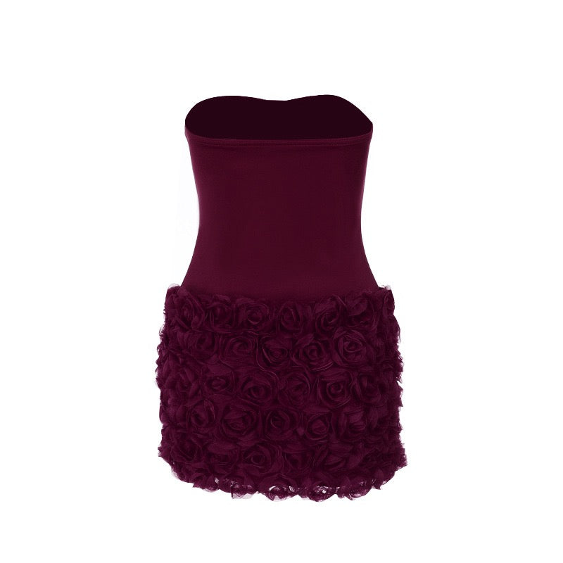 שמלת מיני סטרפלס בעיצוב פרחים 3D - LURA