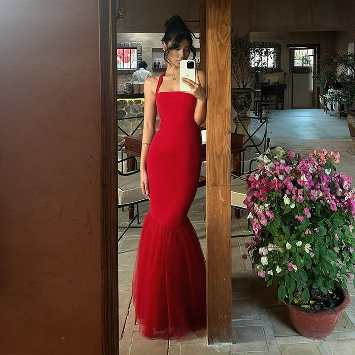 שמלת מקסי בגזרת בת הים גב קשירה בעורף גב פתוח בעיטור טול - מילי