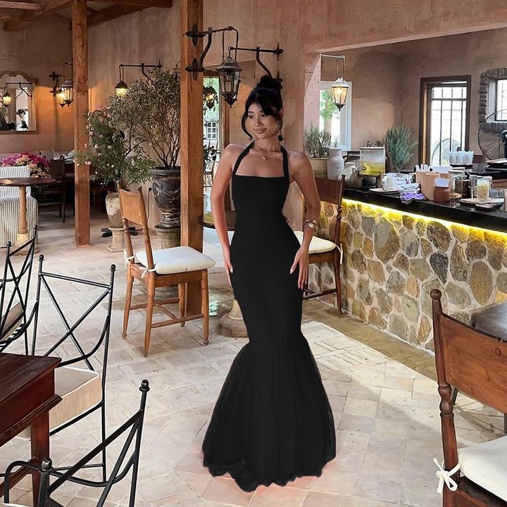 שמלת מקסי בגזרת בת הים גב קשירה בעורף גב פתוח בעיטור טול - מילי