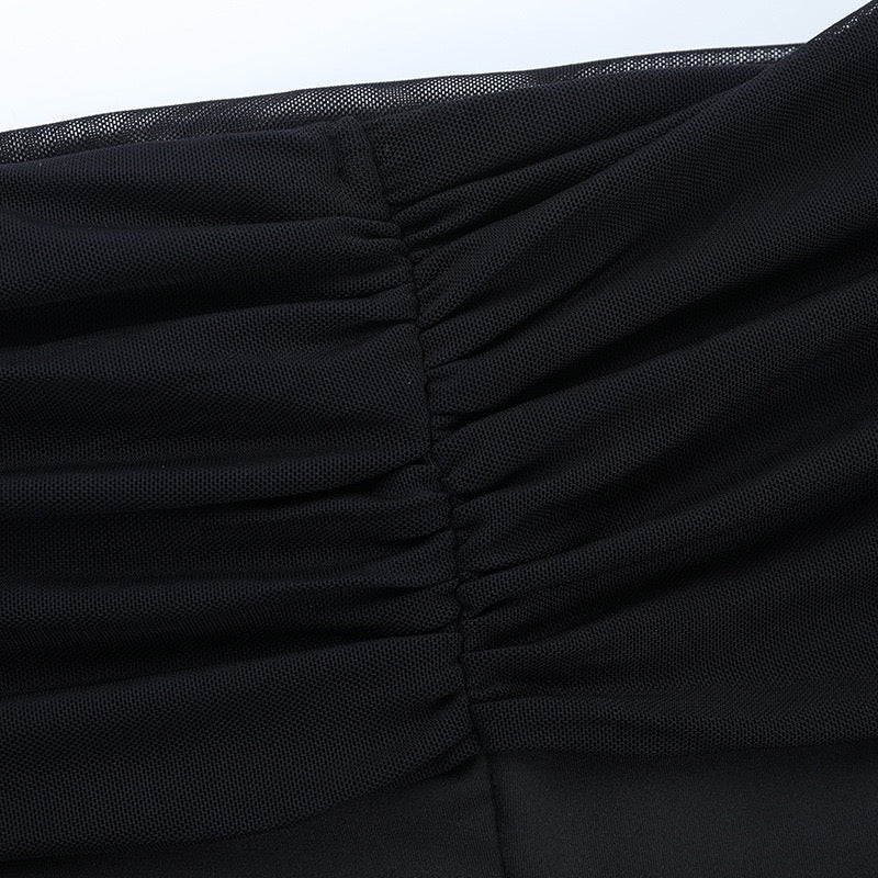 שמלת מידי כתפיים חשופות בעיצוב שרוולי שיפון - מדליין