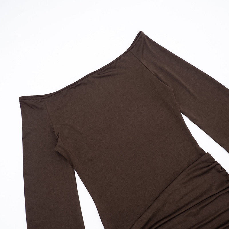 שמלת מיני כתפיים חשופות בעיטור צעיף - אור