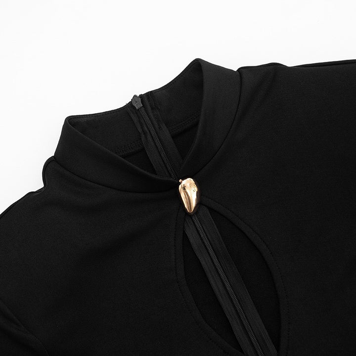 שמלת מיני בעיצוב אבזמים ופתחים  -  שרה אל