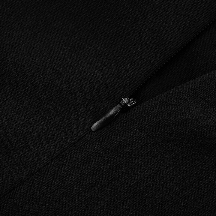 שמלת מיני בעיצוב אבזמים ופתחים  -  שרה אל