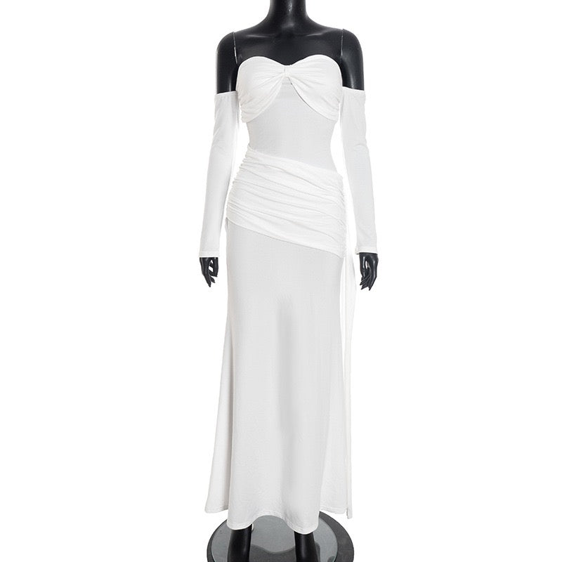 שמלת מקסי בעיצוב כתפיים חשופות וכיווצים - וולה