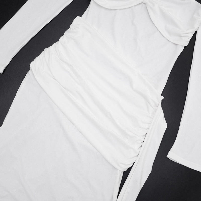 שמלת מקסי בעיצוב כתפיים חשופות וכיווצים - וולה