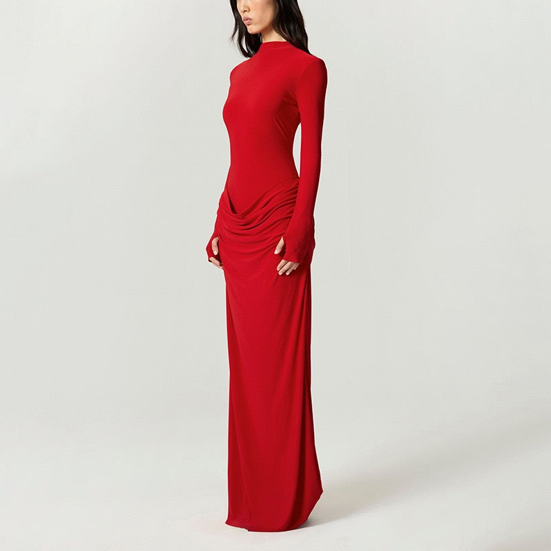 שמלת מקסי בעיצוב קיפולים - סולדד