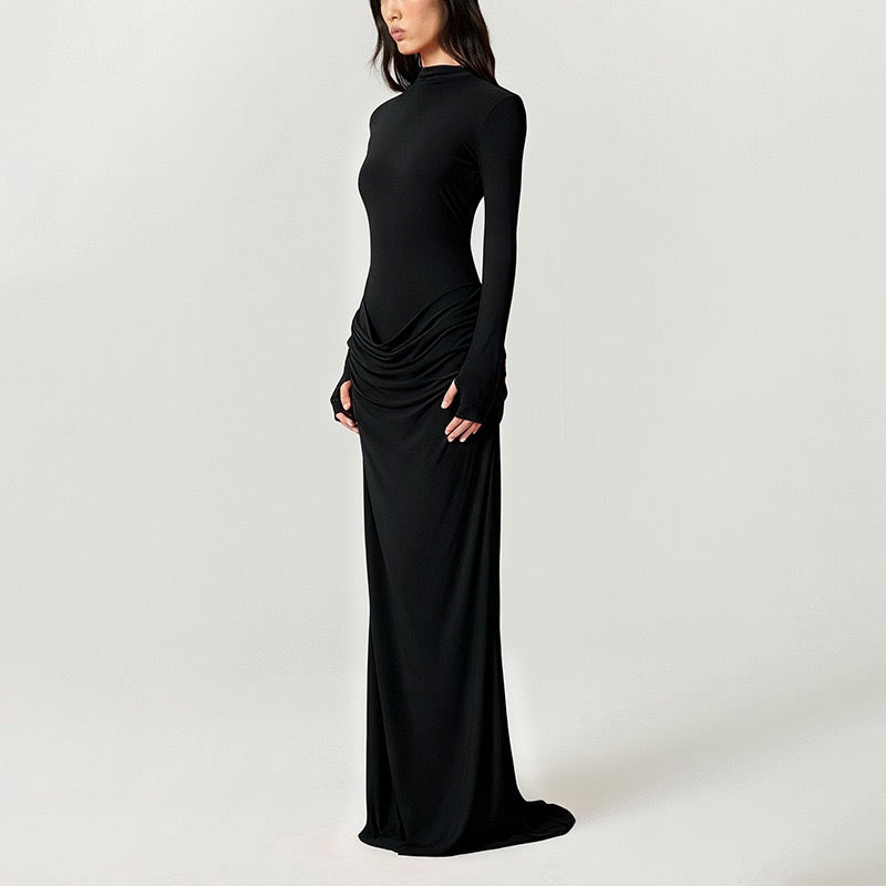 שמלת מקסי בעיצוב קיפולים - סולדד