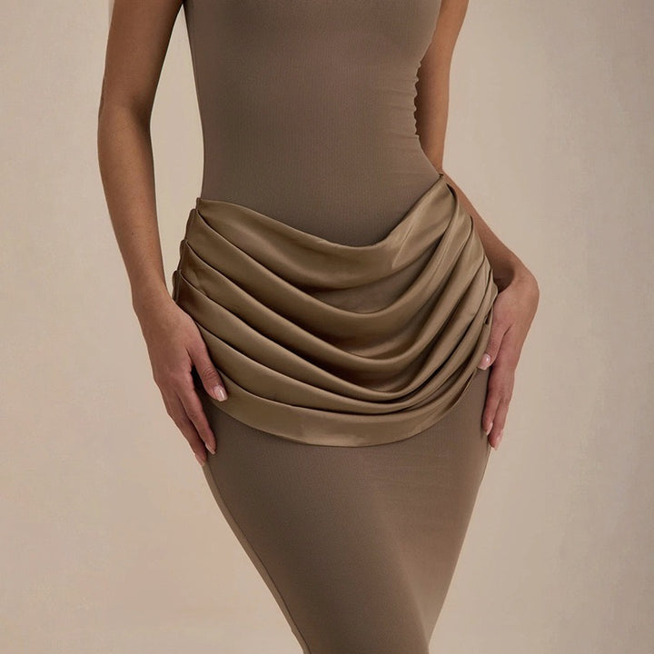 שמלת מקסי בעיצוב קיפולי סאטן - יולאן