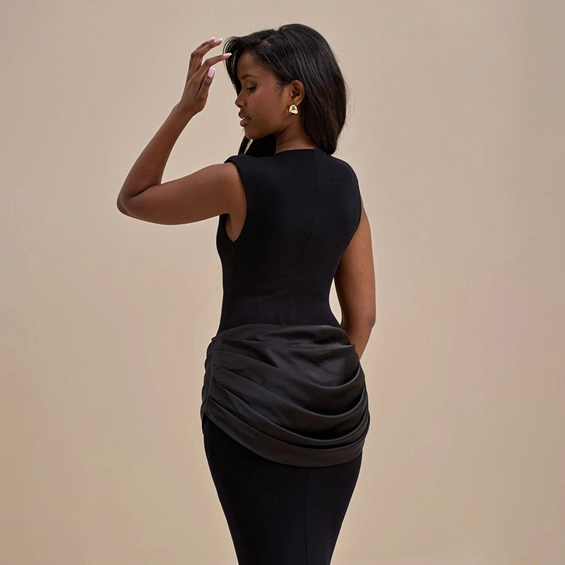 שמלת מקסי בעיצוב קיפולי סאטן - יולאן