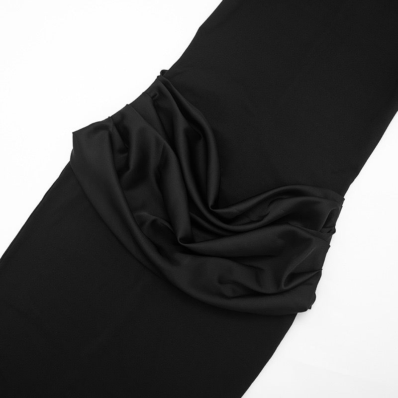 שמלת מקסי בעיצוב קיפולי סאטן - יולאן