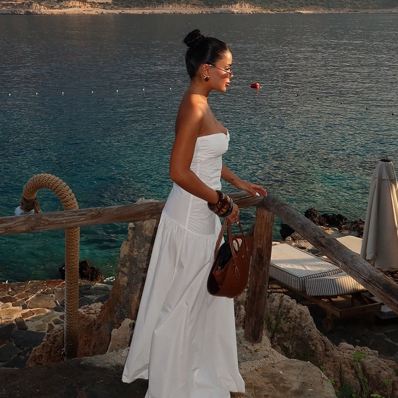 שמלת סטרפלס בעיצוב פתח - ג׳ונהה