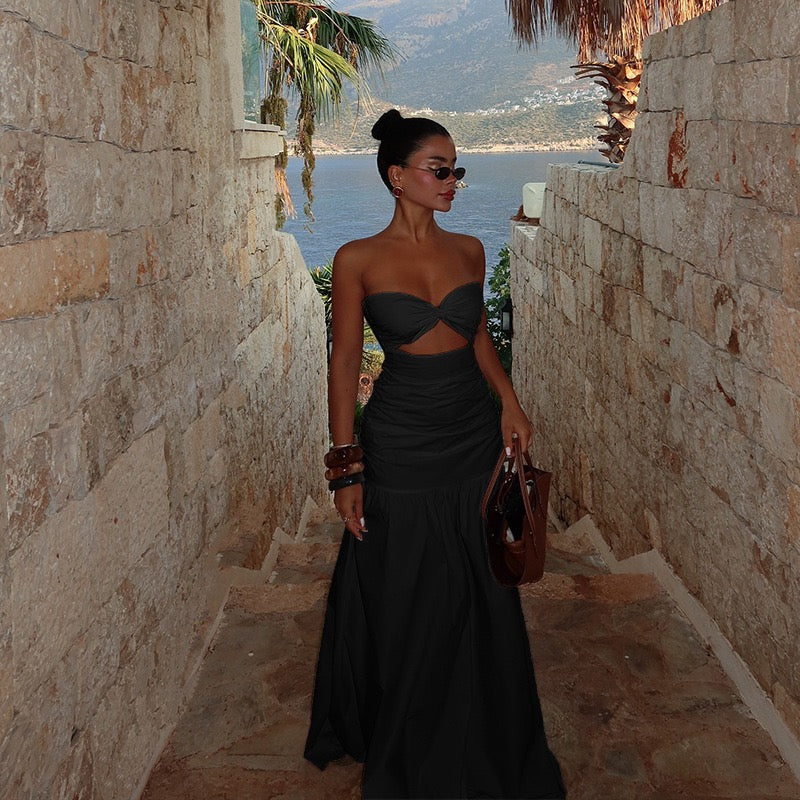 שמלת סטרפלס בעיצוב פתח - ג׳ונהה