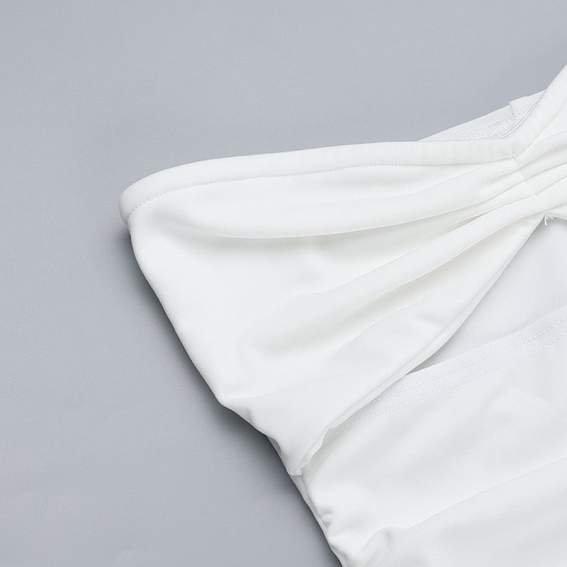 שמלת סטרפלס בעיצוב פתח - ג׳ונהה