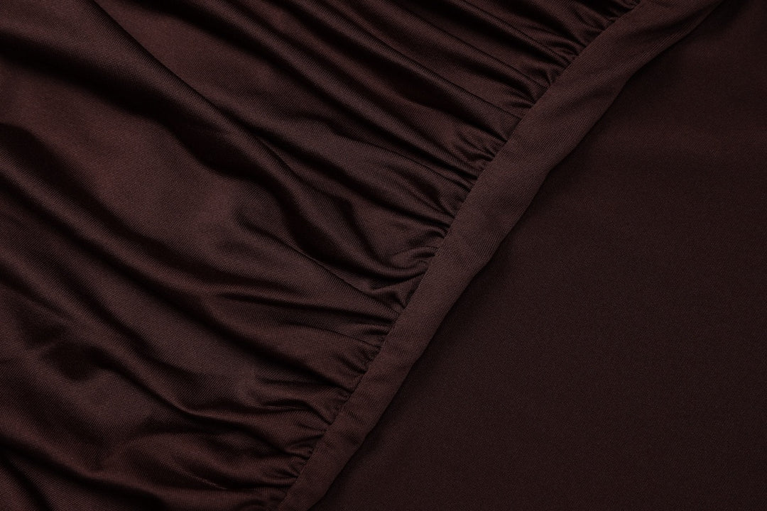 שמלת מקסי בעיצוב קיפולים ואבזם - בראל