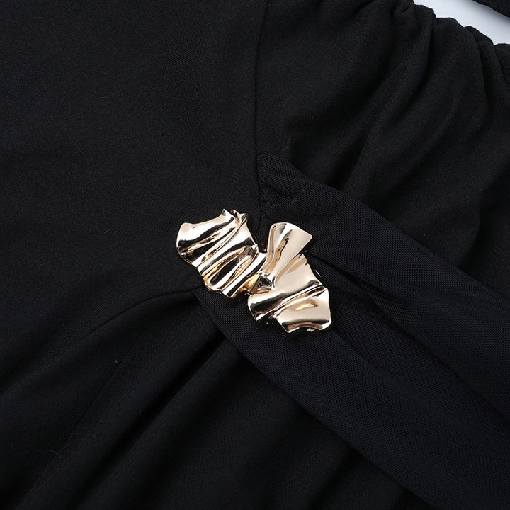 שמלת מיני כיווצים כתפיים חשופות בעיצוב שיפון בעיטור אבזמים - מליסה