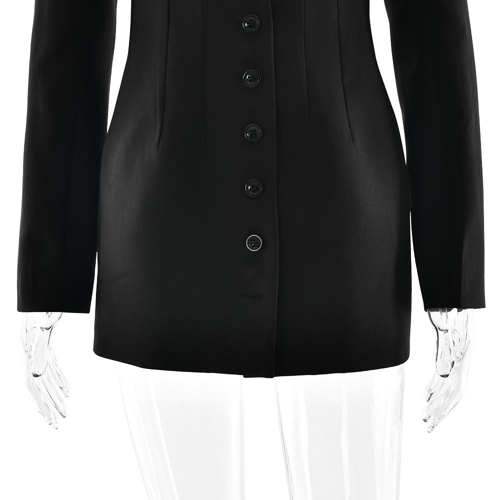 שמלת מיני מחויטת בעיצוב כפתורים - מקסי