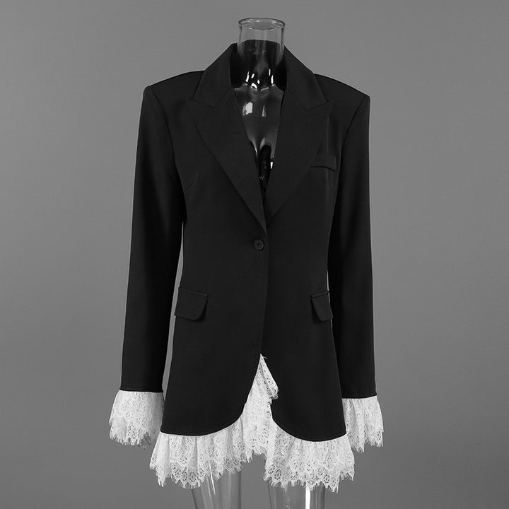 שמלת מיני מחויטת בעיצוב אלגנטי סגירת כפתורים בעיטור תחרה - יאנה