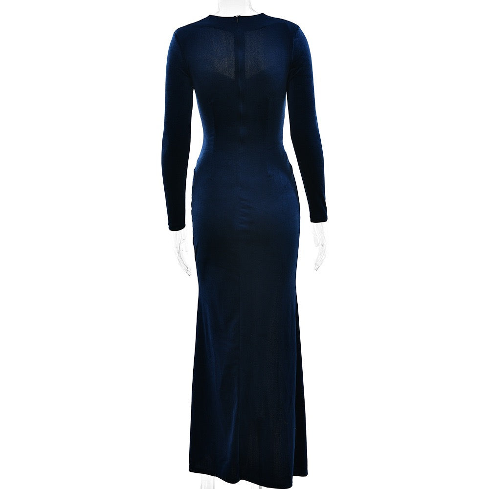 שמלת מקסי קטיפה בעיצוב שסע - פראג