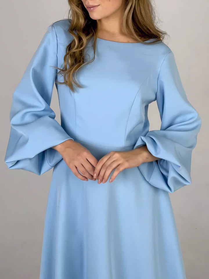 שמלת מידי סאטן בגזרת A - Hivera