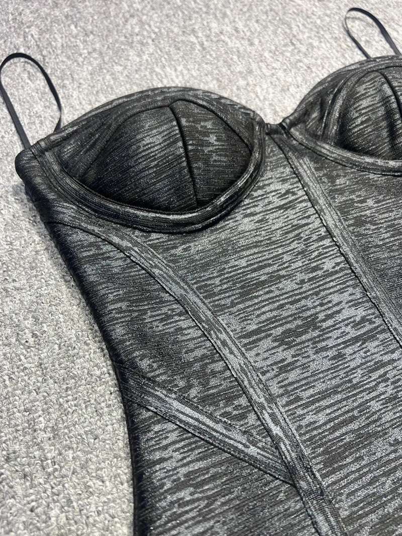 שמלת מידי דמוי עור - ג'יי