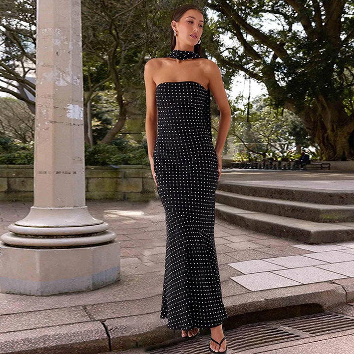 שמלת מקסי סטרפלס נקודות בעיטור צעיף תואם - פמלה