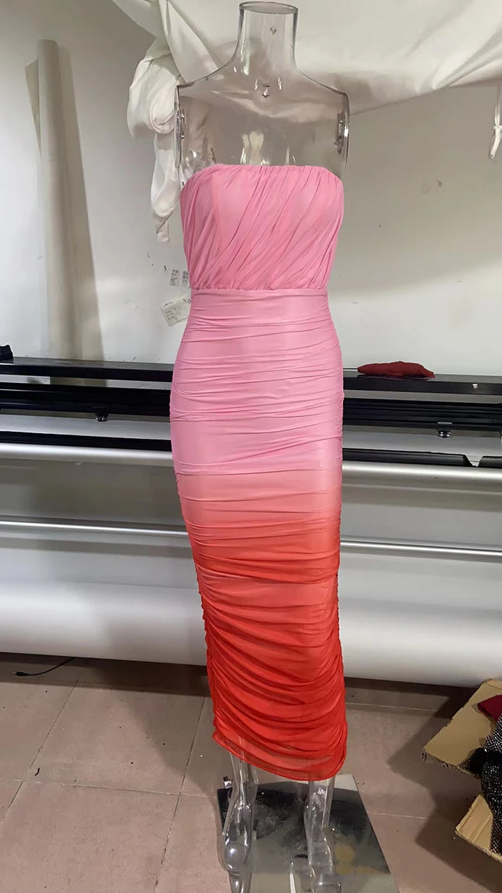 שמלת מקסי צמודה בעיצוב קיפולים - מונה