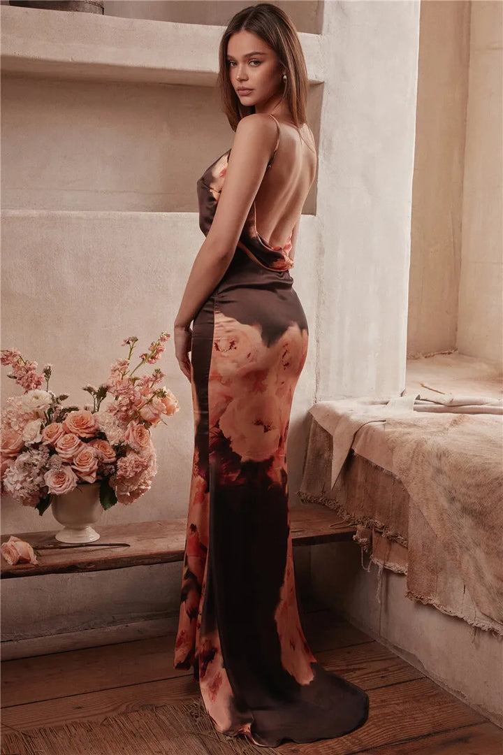 שמלת מקסי סאטן גב פתוח בעיצוב הדפס פרחים - לינדה