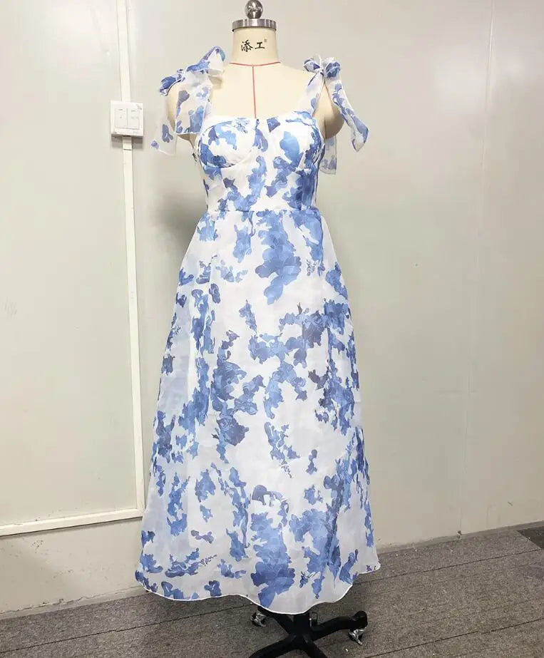 שמלת מידי שיפון פרחונית בגזרת A קשירה בכתפיות - ורונה