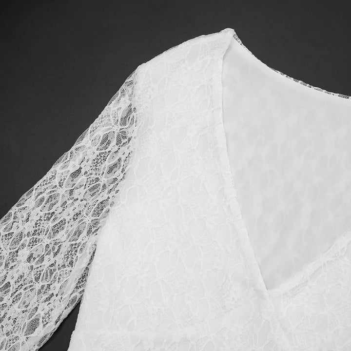 שמלת מיני תחרה בעיצוב שרוולי פעמון - רון לי