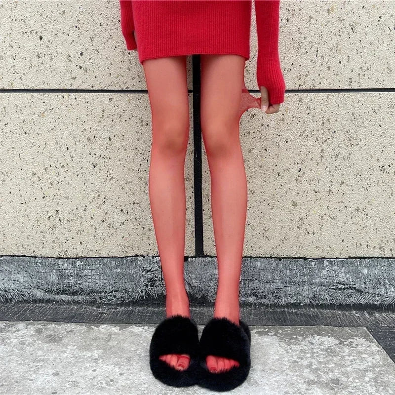 גרביונים אטומים / שקופים במגוון צבעים