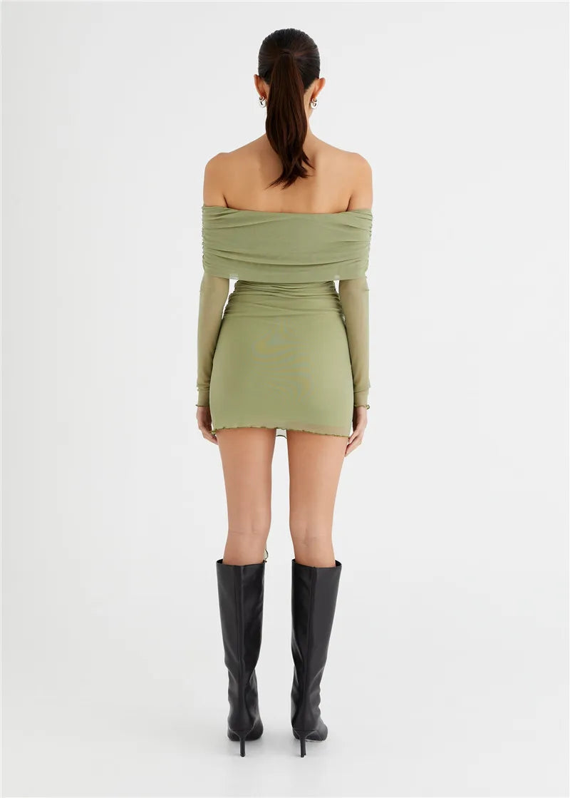 שמלת מיני שיפון כתפיים חשופות בעיצוב קשירה - CAMI