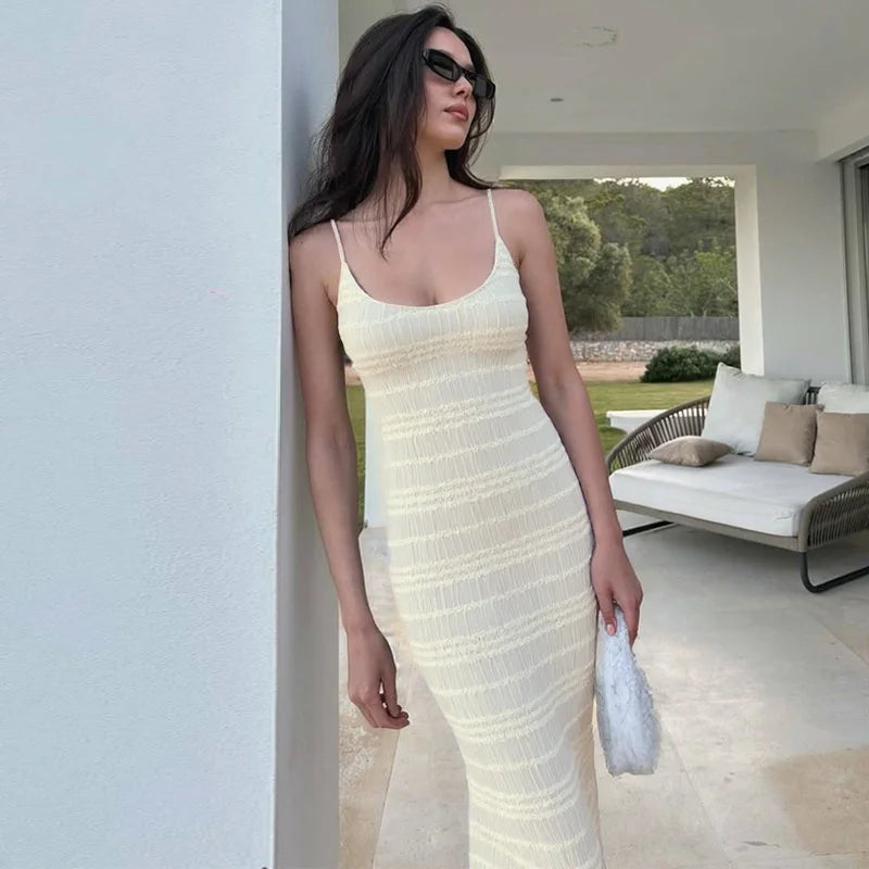 שמלת מקסי כיווצים קשירה בצוואר גב פתוח - רונה
