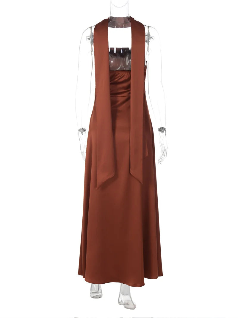 שמלת מקסי סטרפלס סאטן בעיטור צעיף תואם - טיראן