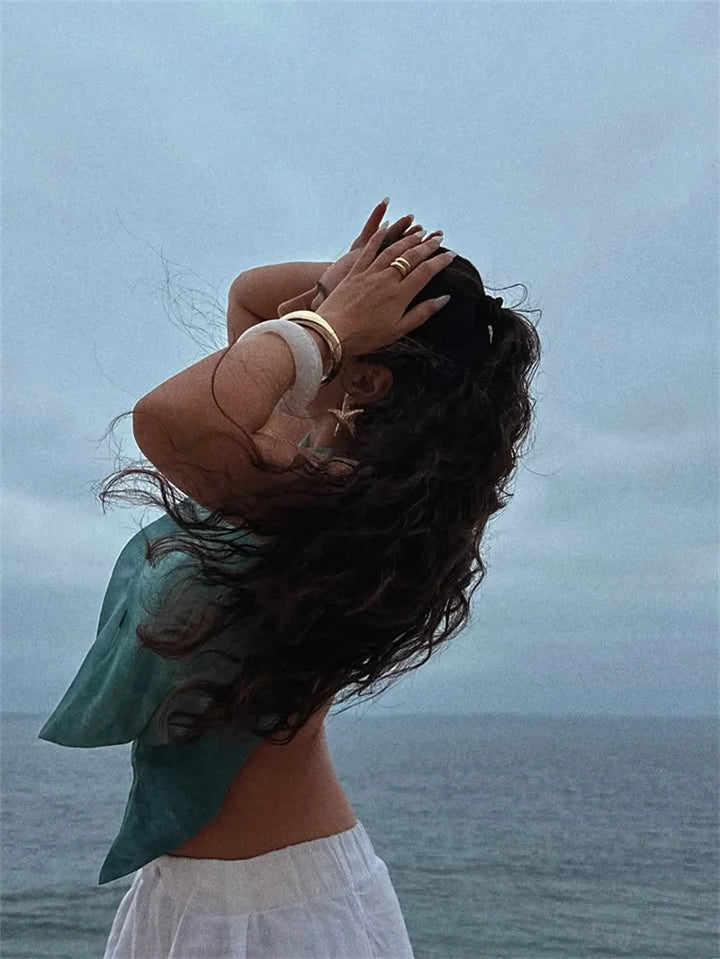 טופ קולר קשירה גב פתוח בעיטור אבזם צדפה - דולב