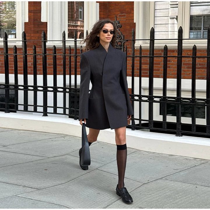 שמלת מיני מחויטת בעיצוב בלייזר - JACKIE