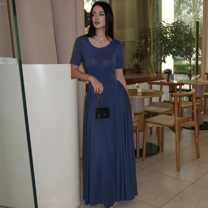 שמלת מקסי בגזרת A - אמיליה