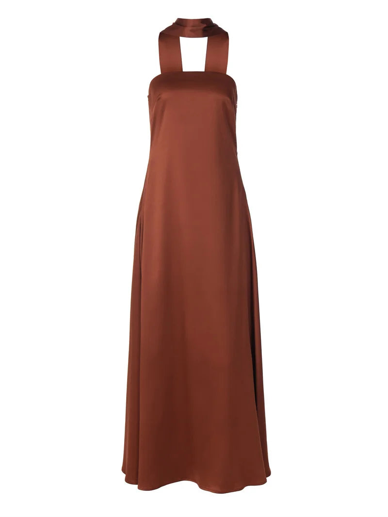 שמלת מקסי סטרפלס סאטן בעיטור צעיף תואם - טיראן