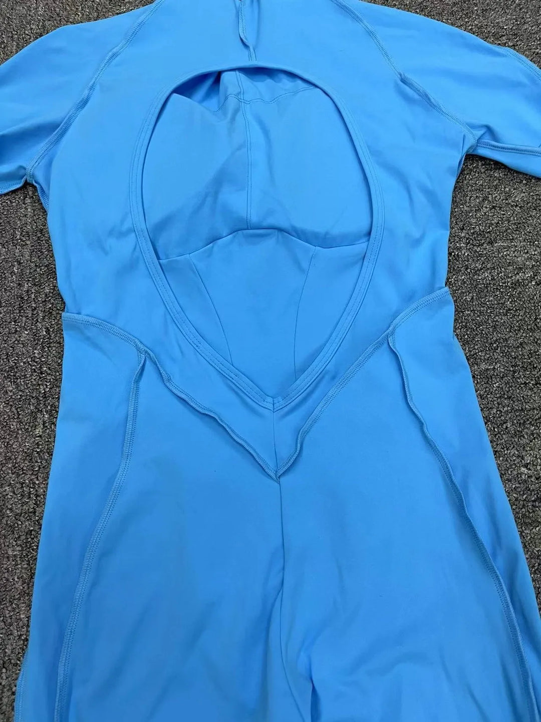 אוברול בד מחטב בעיצוב תפירה חיצונית גב פתוח - קוני