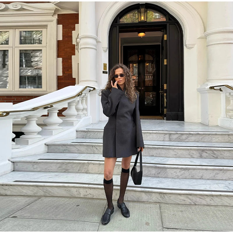 שמלת מיני מחויטת בעיצוב בלייזר - JACKIE