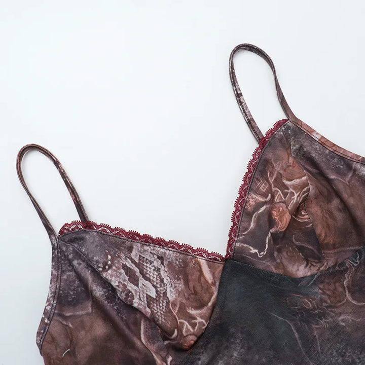 סט שני חלקים בעיצוב הדפס מיוחד טופ וחצאית מיני בעיטור שובל מלמלה - טוניק