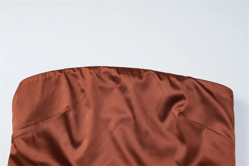 שמלת מקסי סטרפלס סאטן בעיטור צעיף תואם - טיראן