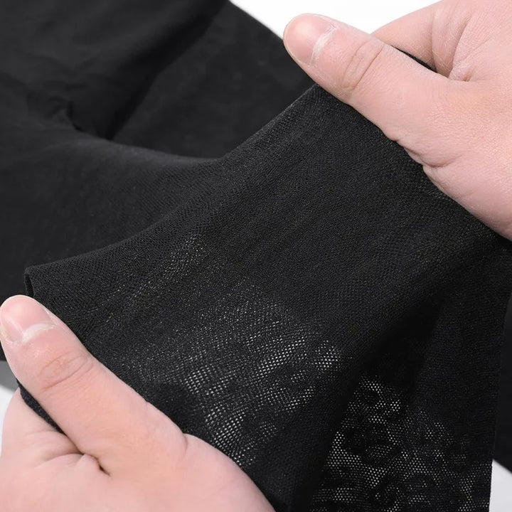 גרביון שקוף בעיצוב מנומר