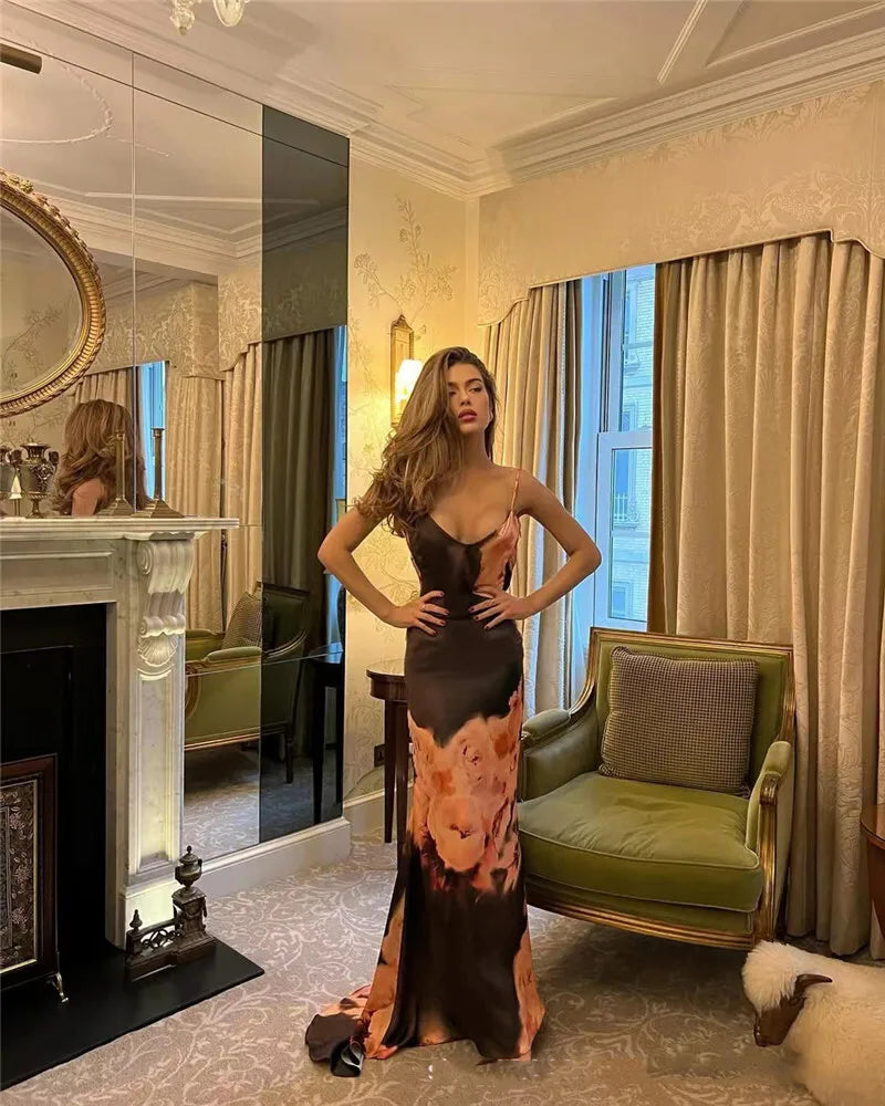 שמלת מקסי סאטן גב פתוח בעיצוב הדפס פרחים - לינדה