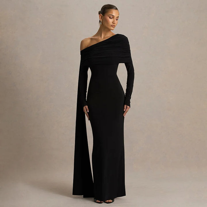 שמלת מקסי בעיצוב כתף חשופה ושובל - אלורה