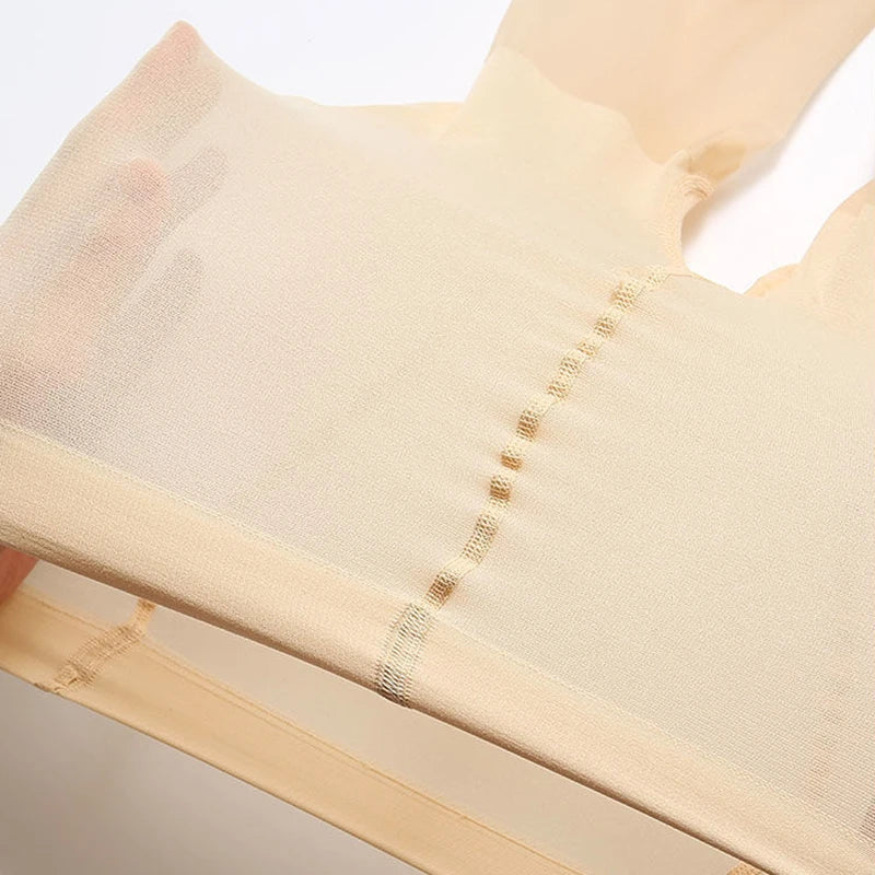 גרביונים 30 דנייר נמתחים מאוד - עמידים בפני קרעים