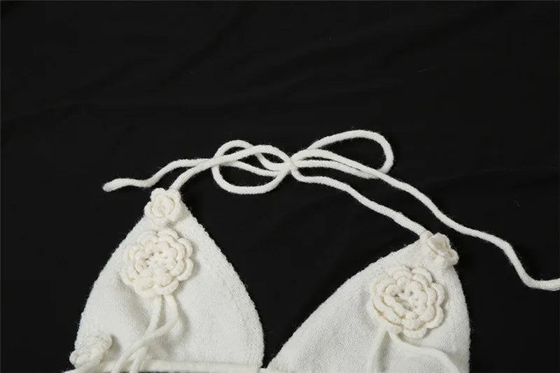 סט שני חלקים סרוג בעיטור אפליקציות פרחים טופ קשירה וחצאית מקסי - אווה