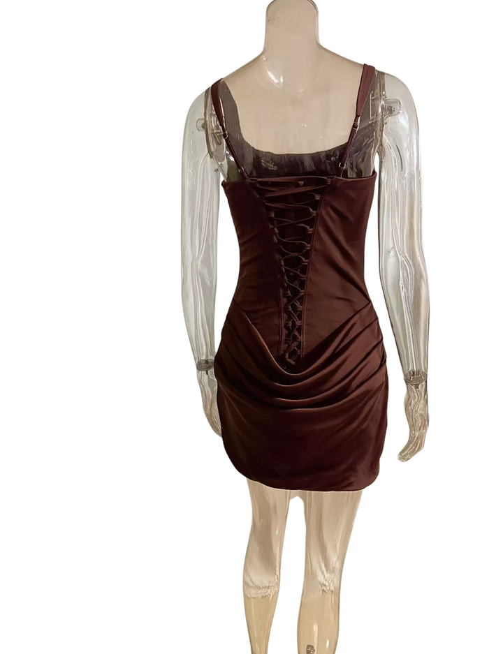 שמלת מיני בעיצוב קיפולים ומחוך קשירה בגב להצמדה במותן - רנטה