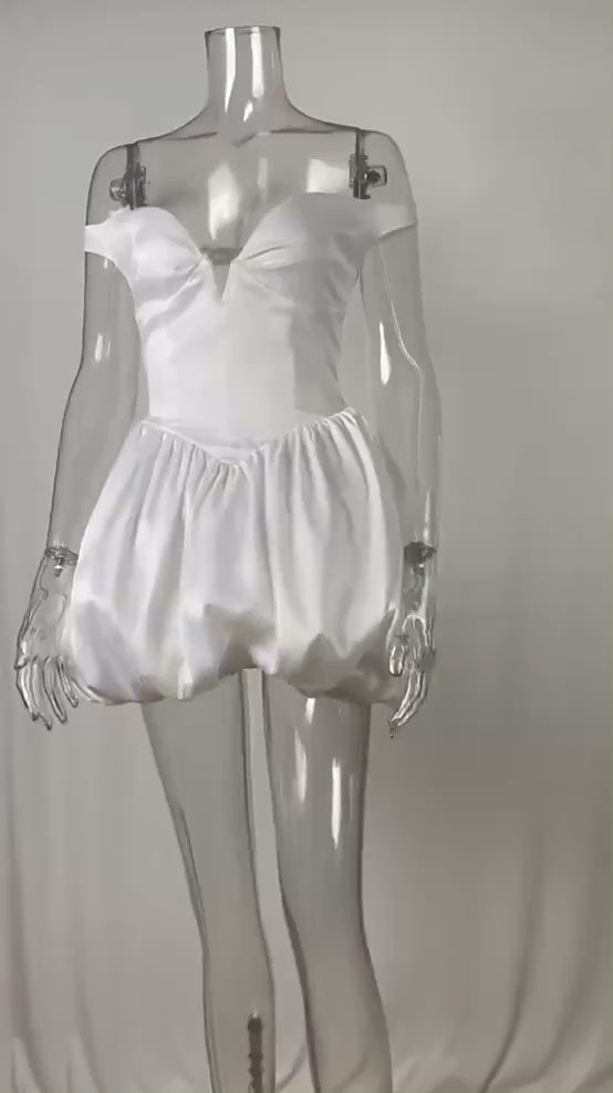 שמלת מיני בלון סאטן כתפיים חשופות בגזרת A - BLINDA